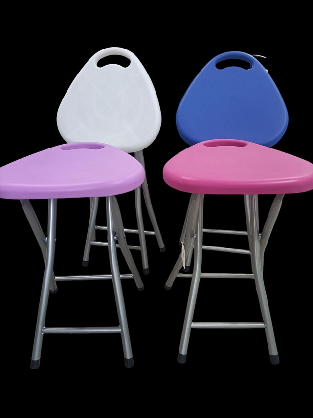 Sgabello richiudibile 