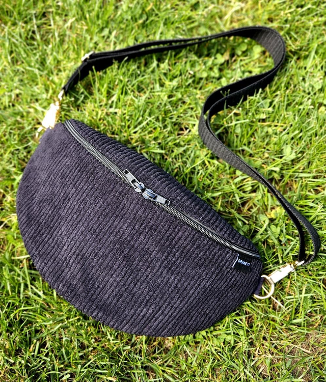 BLACK kordbársony crossbody