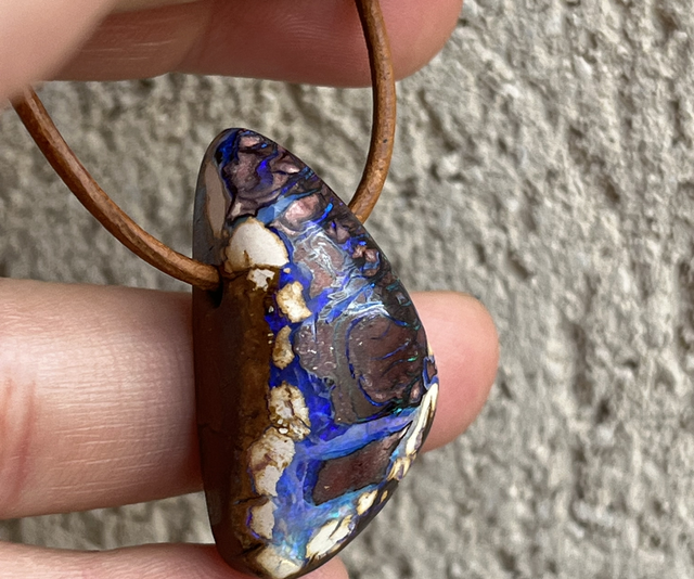 Pendentif en Opale Boulder