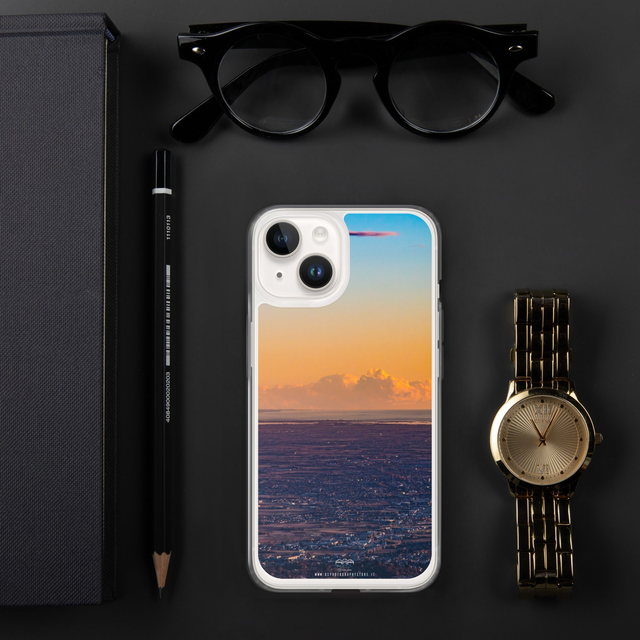 Cover iPhone in silicone sunset cloud
