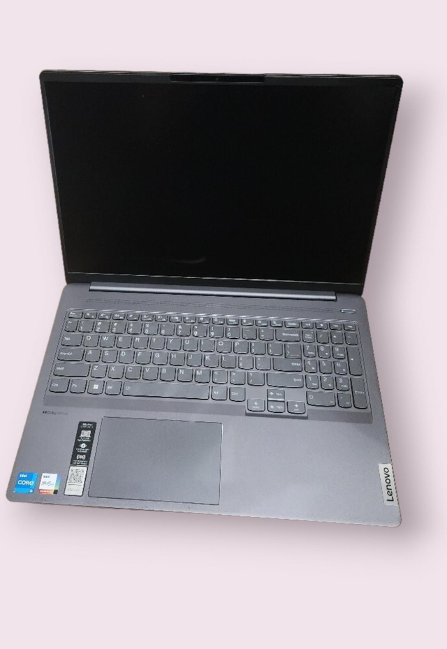 Ideapad 5 Pro 16IAH7 16" i5/16GB/512GB SSD/W11HOME

