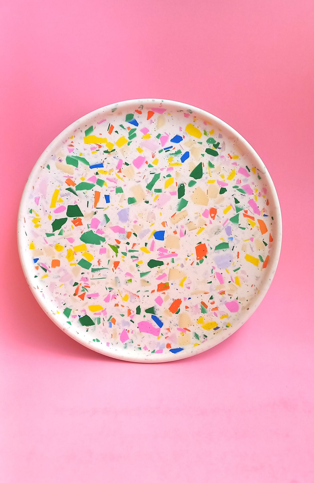 Biała taca dekoracyjna, lastryko, okrągła taca kawowa, 27 cm