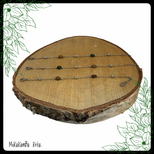 Bracelet en acier inoxydable et perles en pierres naturelles