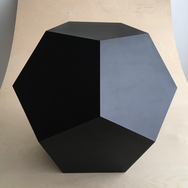 Dodecahedron Table