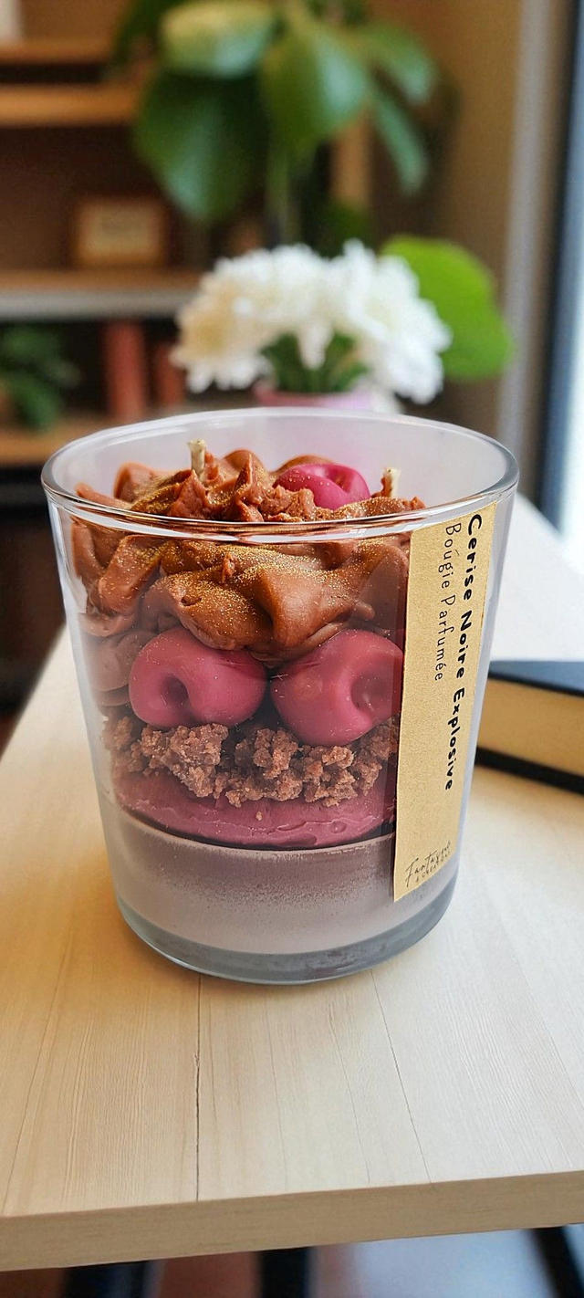 ✨Bougie parfumée Chantilly Cerise Noire Explosive