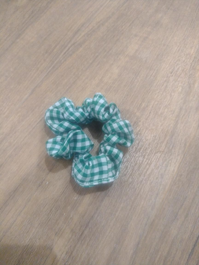 Hair scrunchie