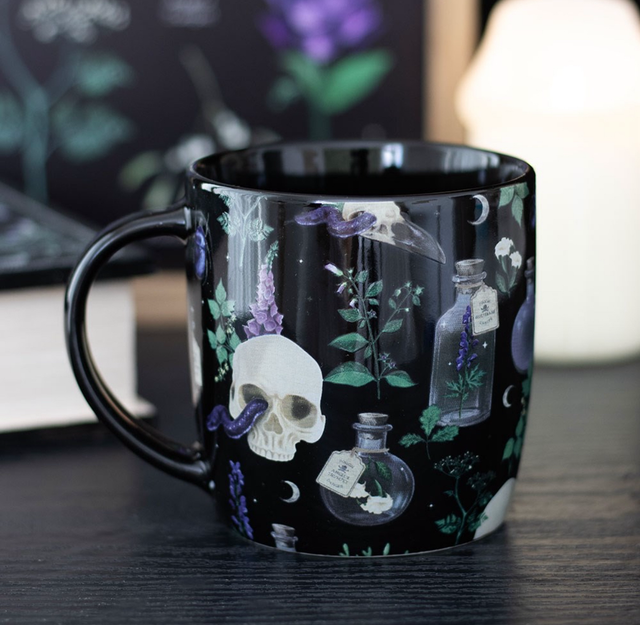 Venom and vines print mug