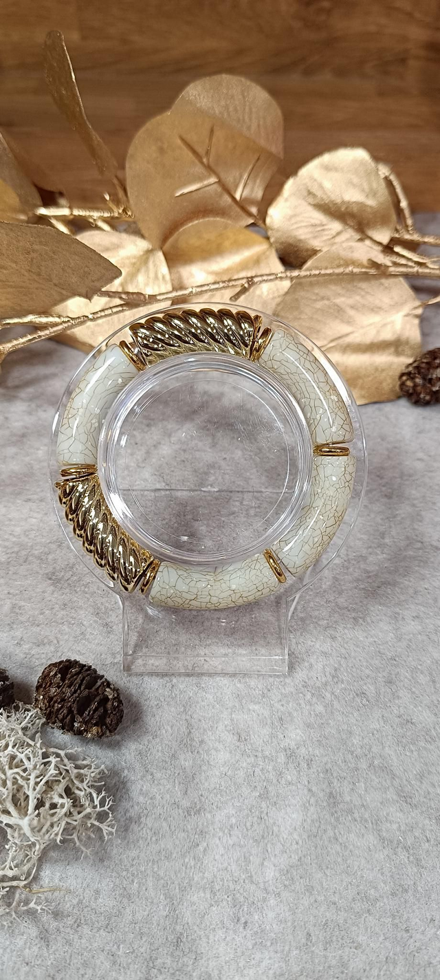 Bracelet perles crème 