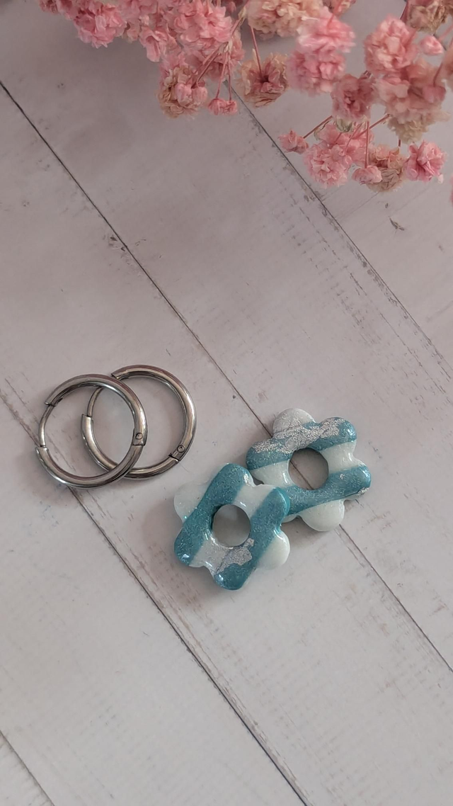 FLEURS RAYÉES VERT/PERLE (mini)