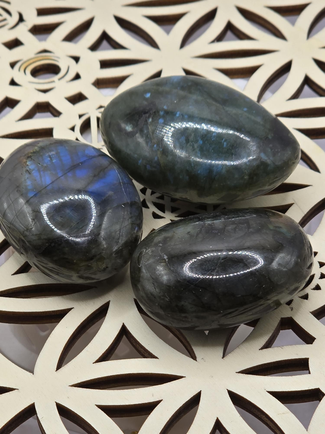 Labradorite forme galet 