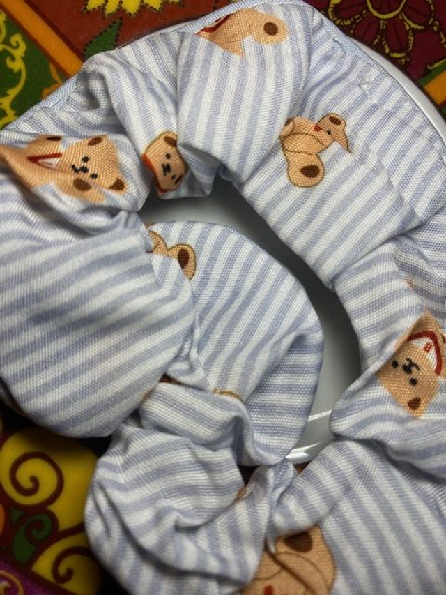 Chouchou bleu de notre collection Pet Friendly