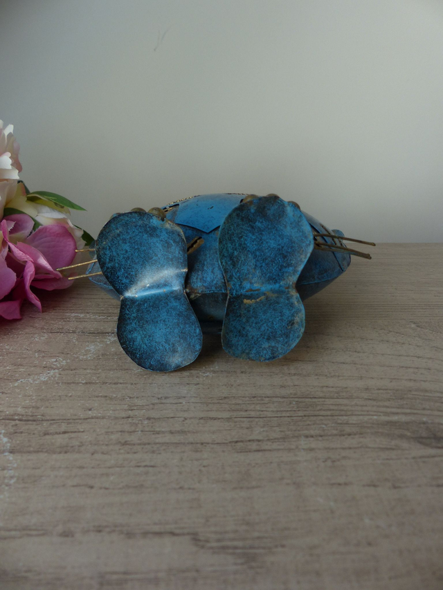 Sculpture Photophore Chat en Métal Recyclé – Bougeoir Chat Bleu et Doré Fait Main – Déco Originale Artisanale pour Maison ou Cadeau