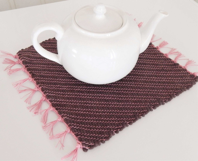 Pannunalunen / Trivet