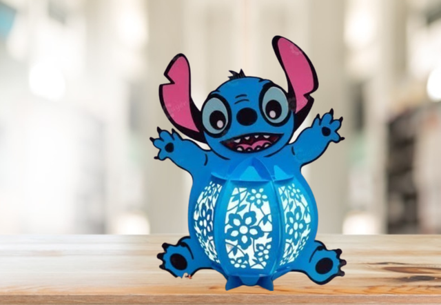 Lanterne Stitch sourire