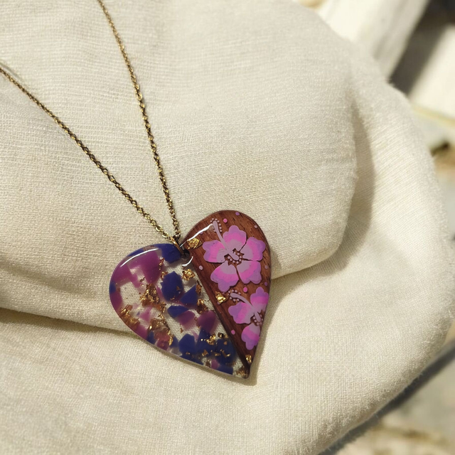 Collier dessiné Flora acier inoxydable violet parme bi matière