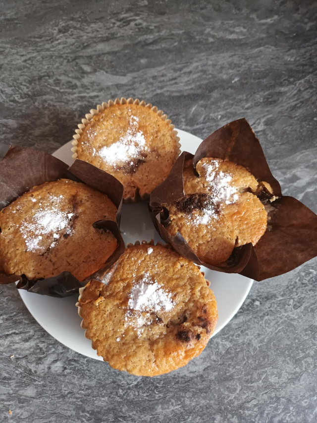 Muffin - Chocolate Chip, Raisin, and Allspice