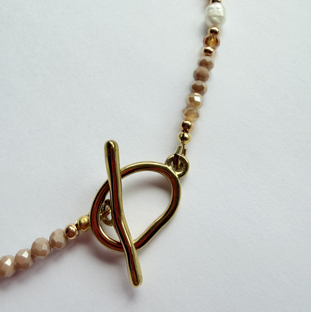 CAMILLE - Mocha Brown and Pearl Beaded Toggle Necklace