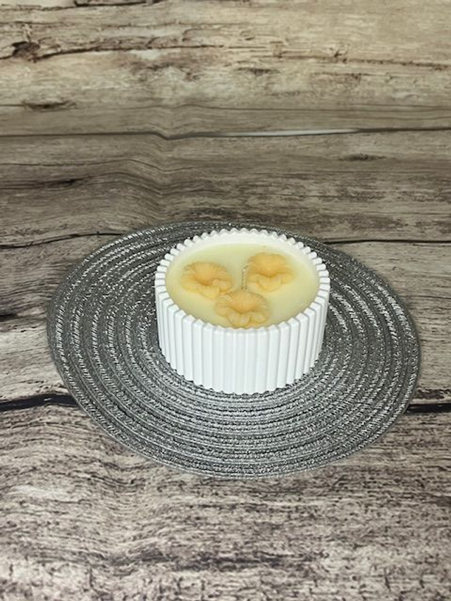 Bougie parfumée Fleur de Tiaré - 90 grammes