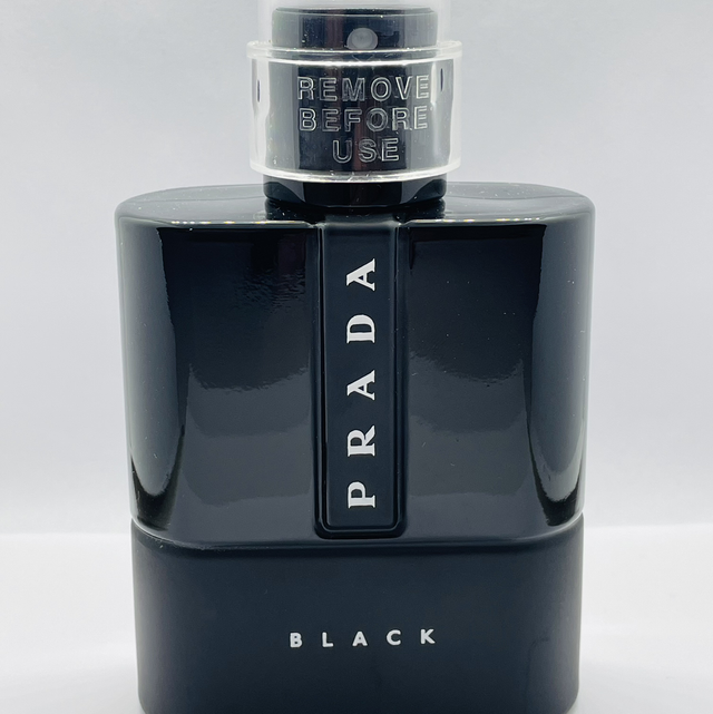 PRADA Luna Rossa Black (factory sealed + security tag)