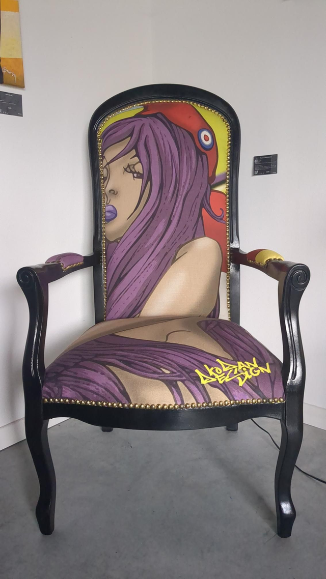 MARIANNE / fauteuil Voltaire