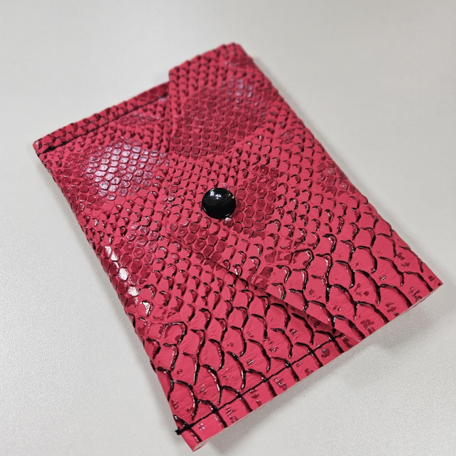 Aprótartó PINK patentos