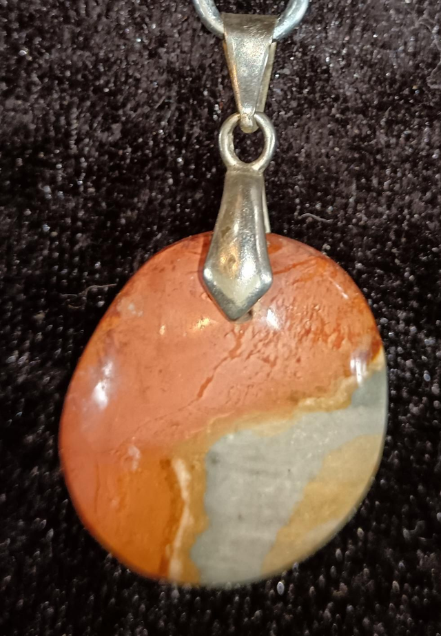 jaspe polychrome (pendentif) 