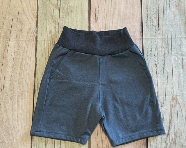 Sommerhose, Größe 128, blau meliert