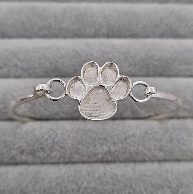 Pawprint bangle