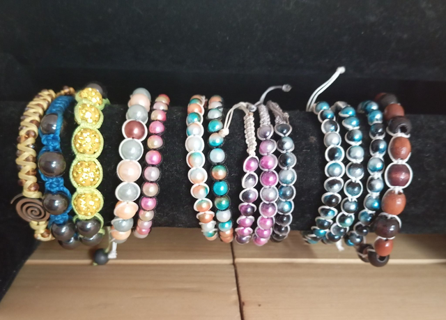 Bracelet en macramés et perles