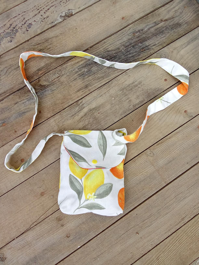 Pochette bandoulière 