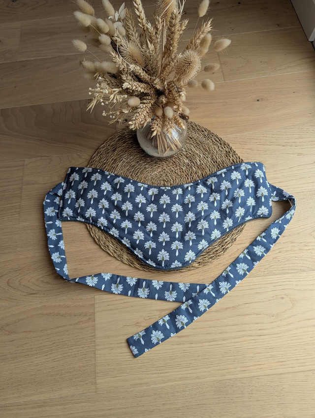 Bouillotte avec sangles