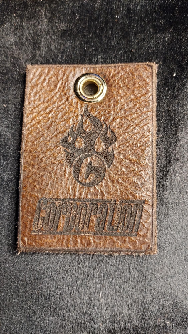 096 / 100 2nd Limited Edition Genuine CORP SOFA Leather Keyring