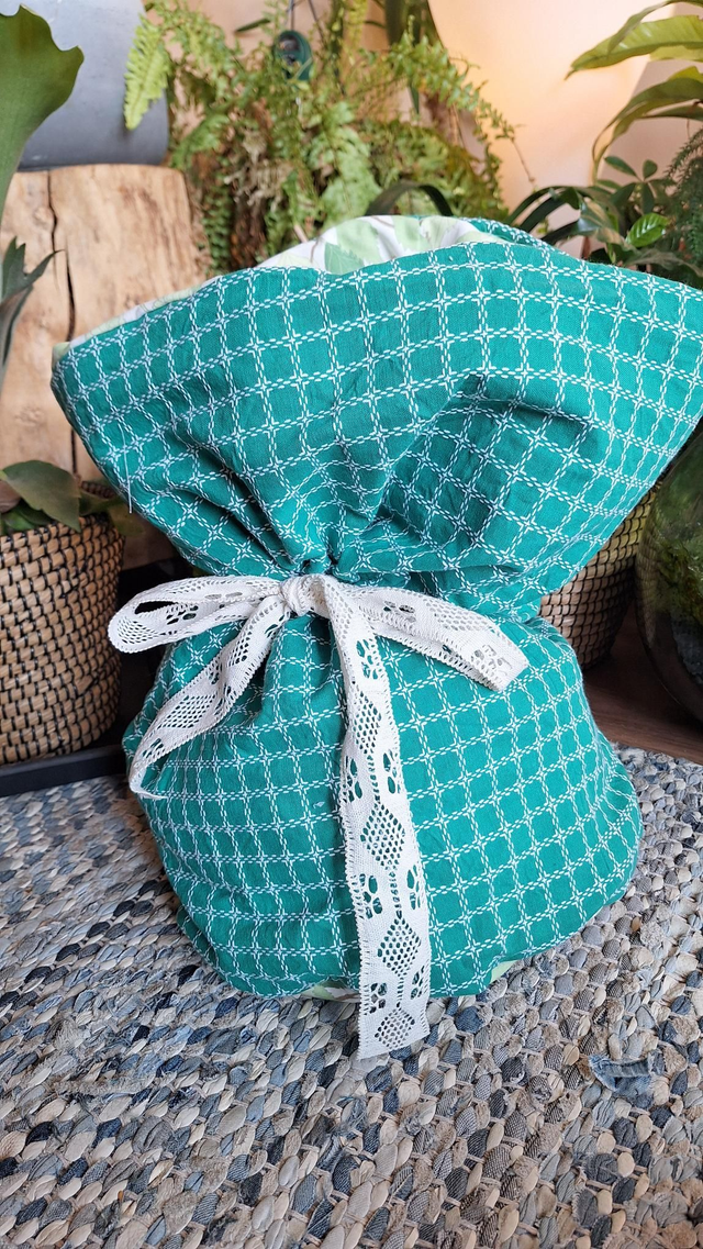 Stoofzak hooimadam - groen met groene bladeren voering 