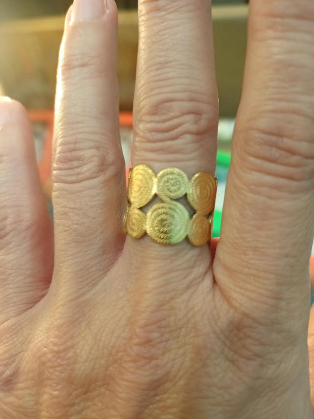 Anillo círculos 