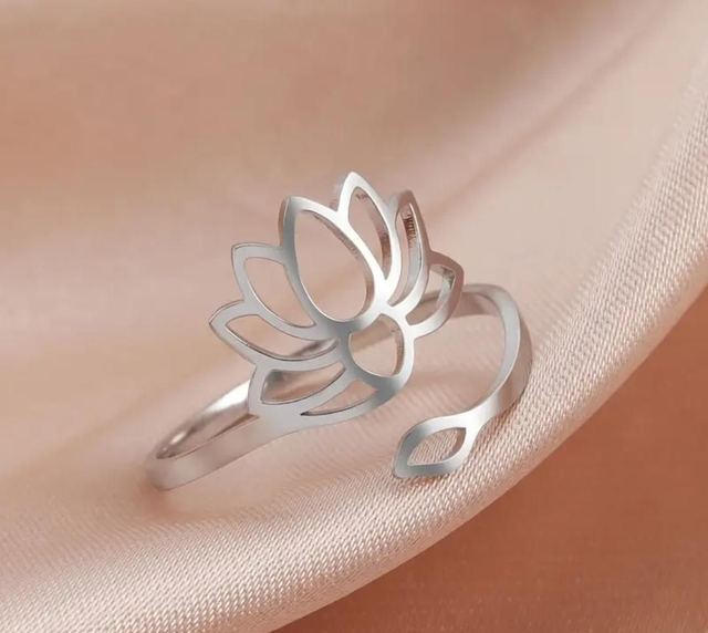 Bague fleur de lotus - ajustable - en acier inoxydable 