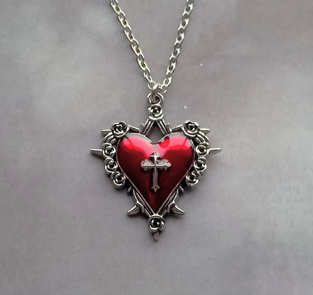Red Gothic Heart Necklace 