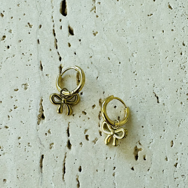 Oorbellen strik goud 