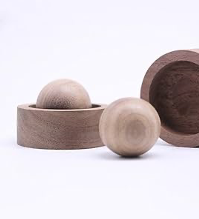 Wooden essential oil diffuser ball
