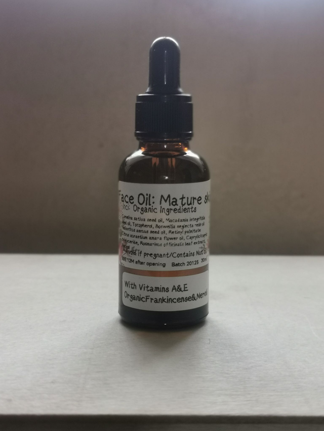 Face Oil- Mature Skin ( Organic Ingredients)  30ml