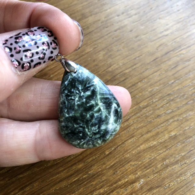 Pendentif Séraphinite AA