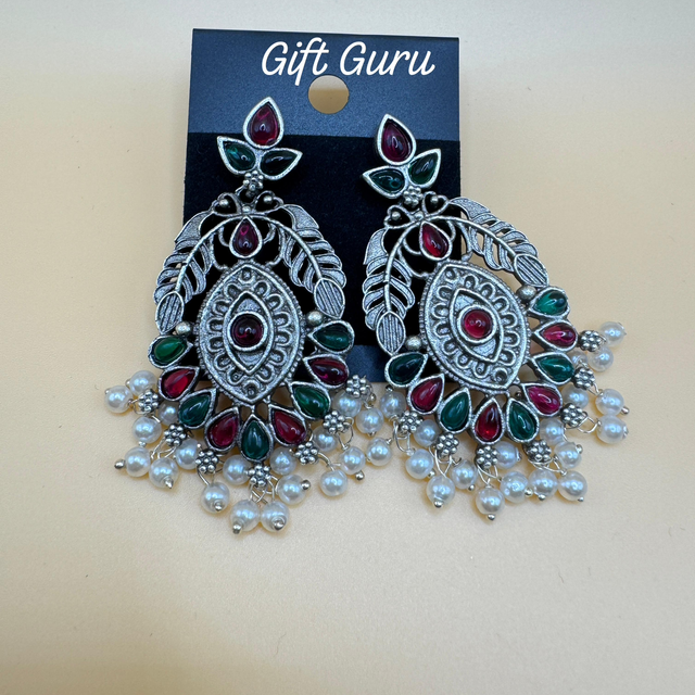 Oxidised ruby green stone 