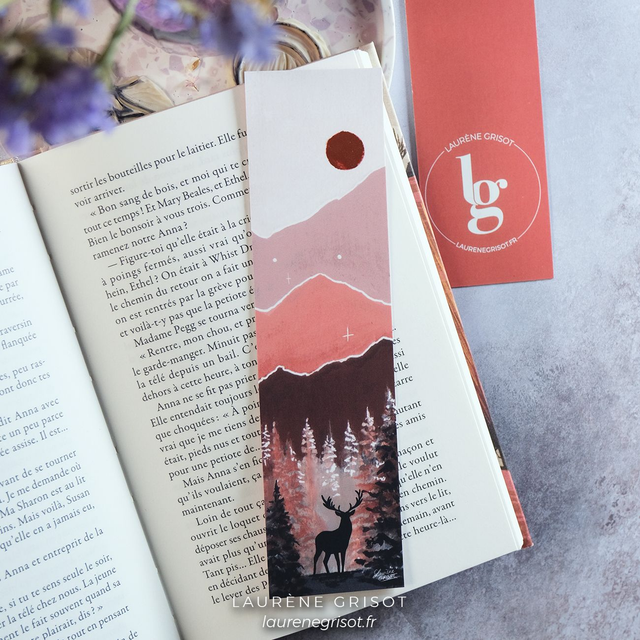 Deer / orange version (bookmark)