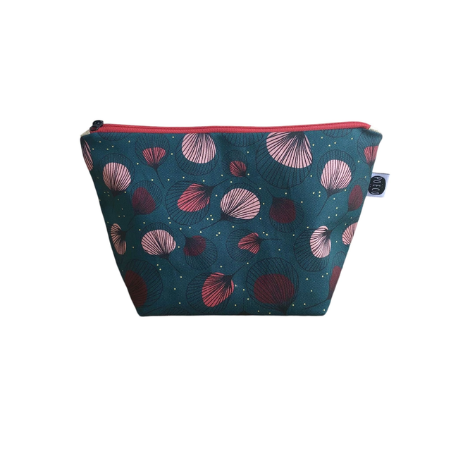 Trousse de toilette - tissu intérieur imperméable - PLUMES rouges fond vert fonçé