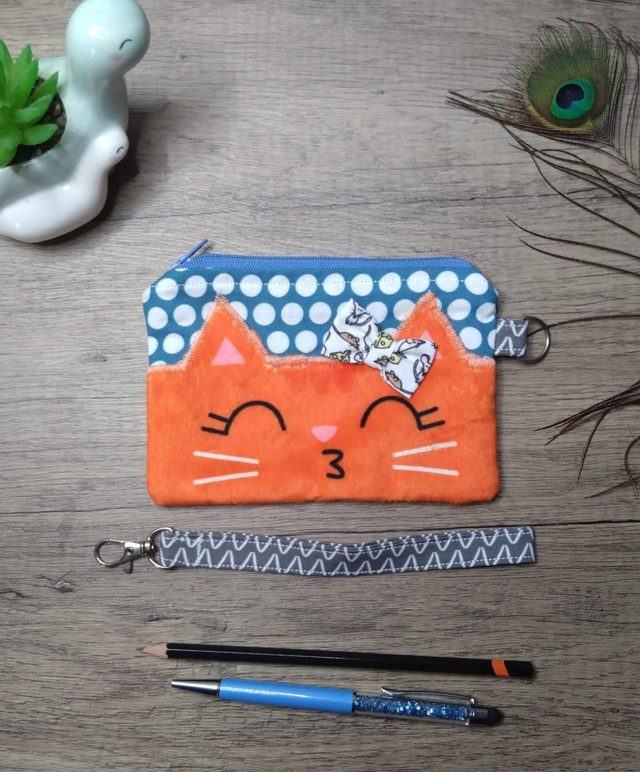 Orange cat zip purse with wrist strap 
