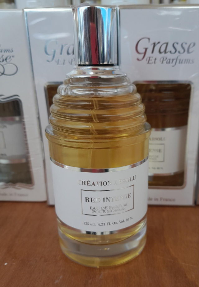 Red intense création absolu Grasse 