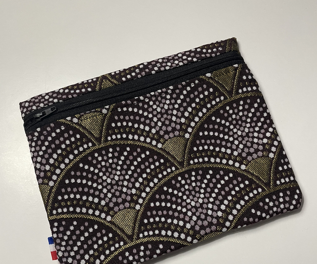 Pochette Raymonde 