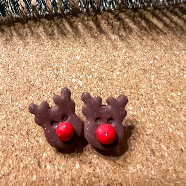 Poro nappikorvakorut