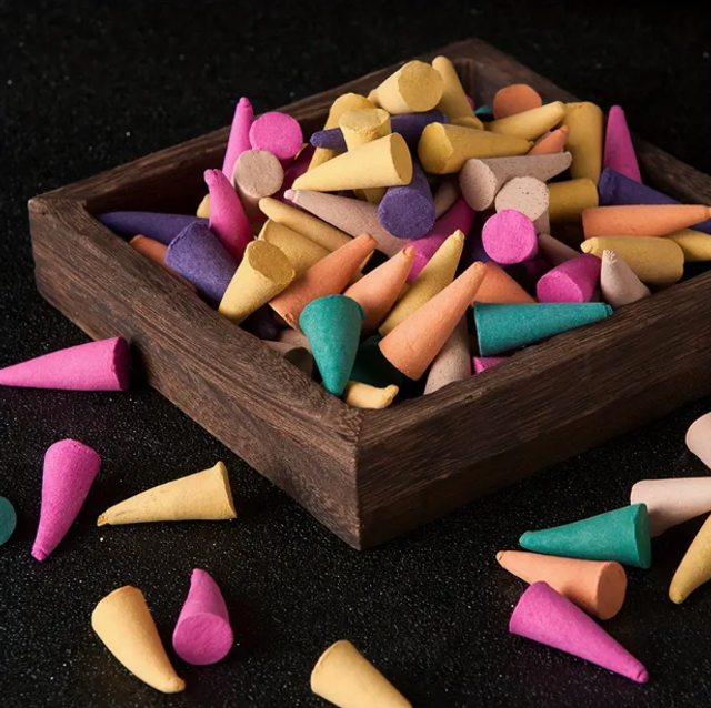 Cônes d&#039;encens