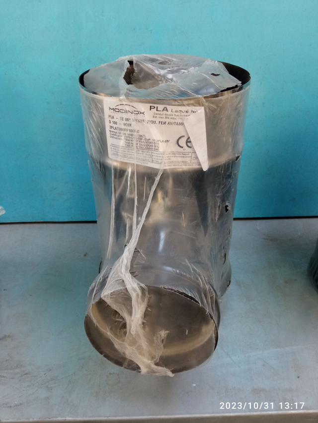 Pla - Té 90° Fumée Piquage Femelle Avec Tampon - D 100 - Noir - 2PLATO90FF100NO 