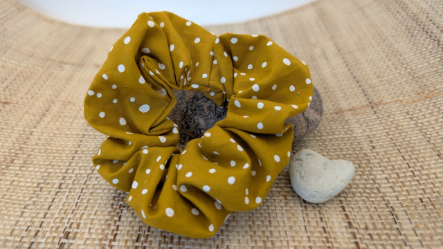 Chouchou - Coloris moutarde à pois